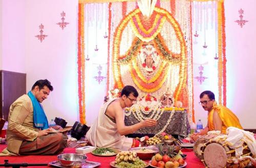 Patla Sambhrama, Sadhana Sambhrama
