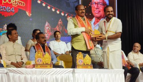 ವಿವಿಧ ಕ್ಷೇತ್ರಗಳಲ್ಲಿ ಸಾಧನೆಗೈದ ಸಾಧಕರಿಗೆ ಗೌರವ